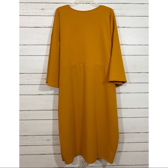 COPY - Boohoo Kimono Wrap Dress - Picture 3 of 6